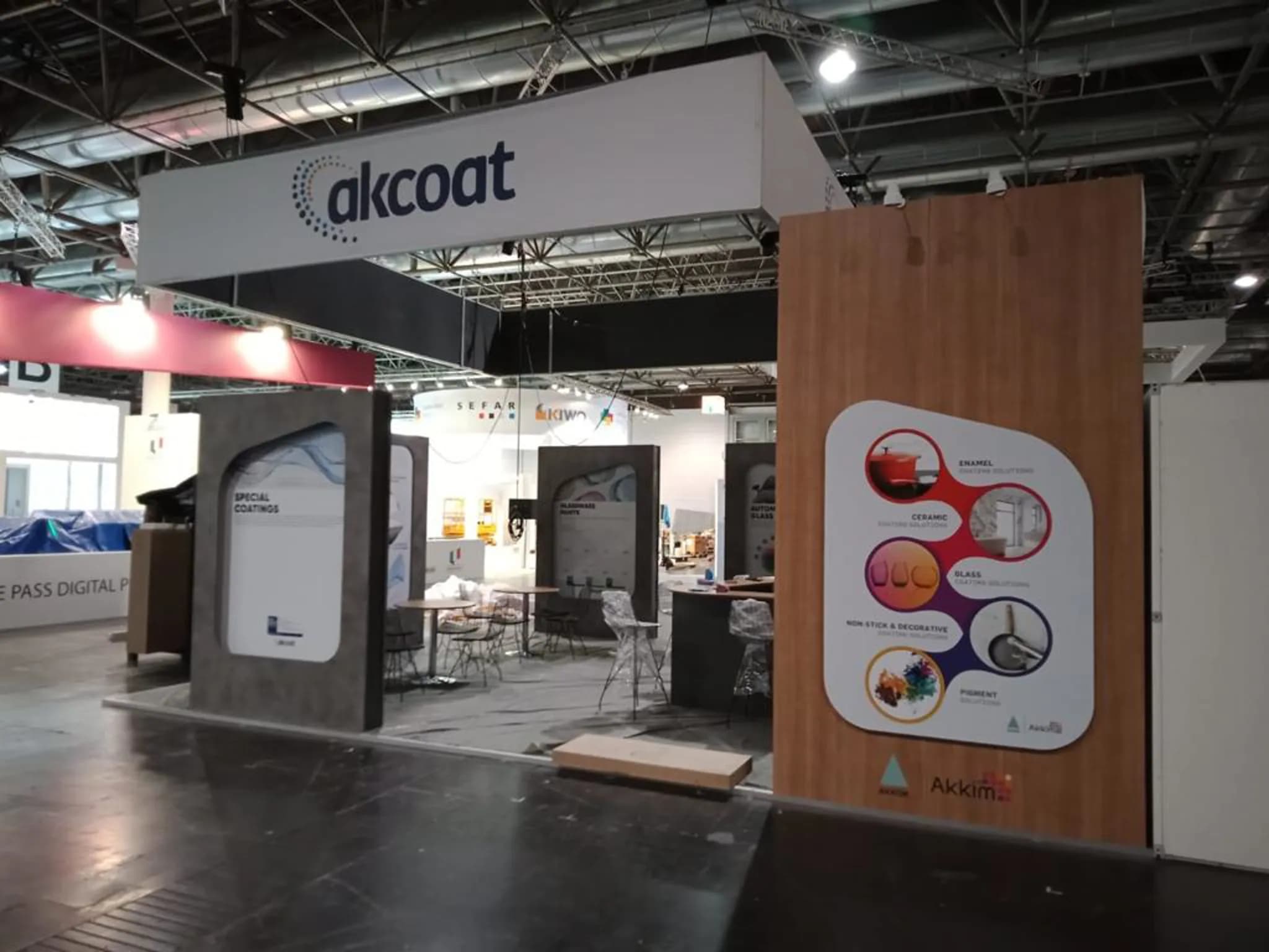 GLASSTECH 2022 — AKCOAT — 2