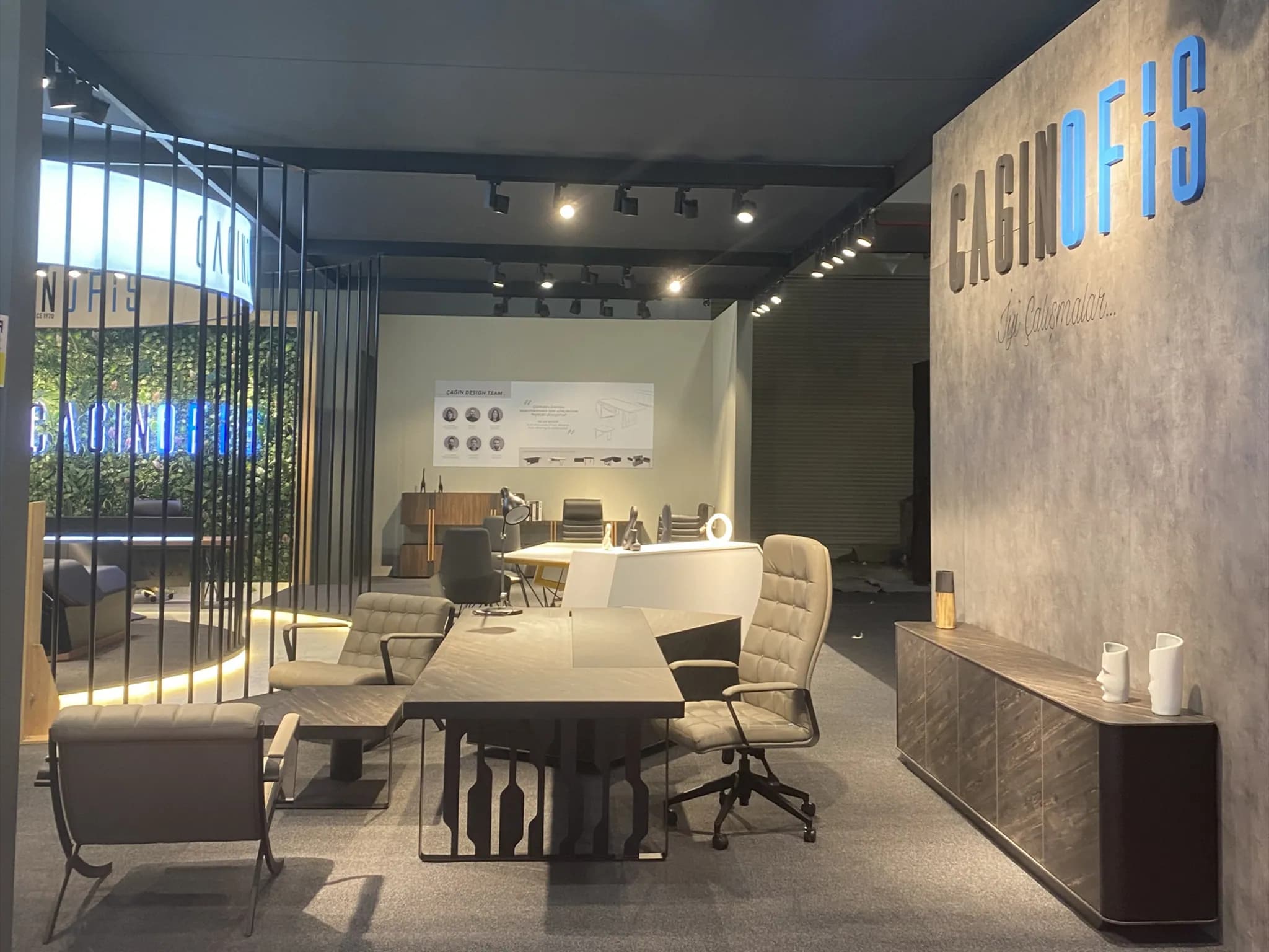 İSTANBUL FURNITURE FAIR 2022 — ÇAĞIN OFİS — 1