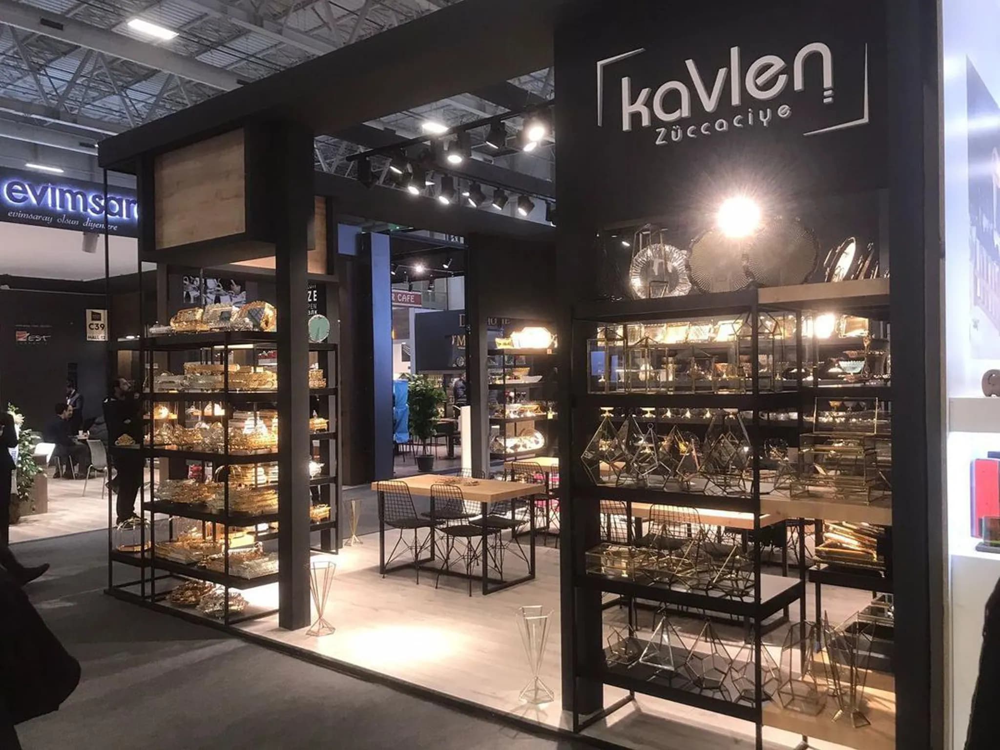HOST İSTANBUL 2022 — KAVLEN — 4