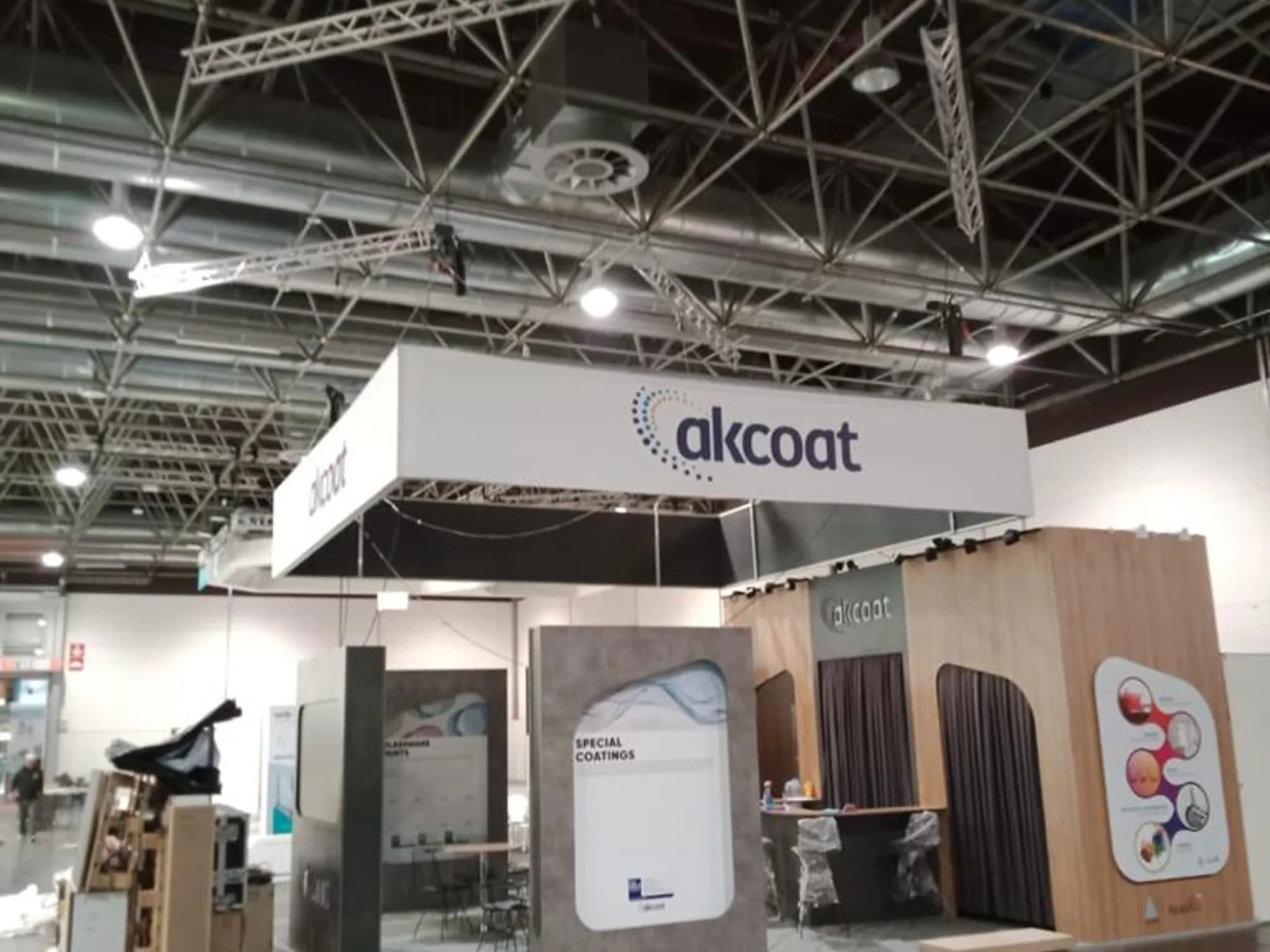 GLASSTECH 2022 — AKCOAT — 1